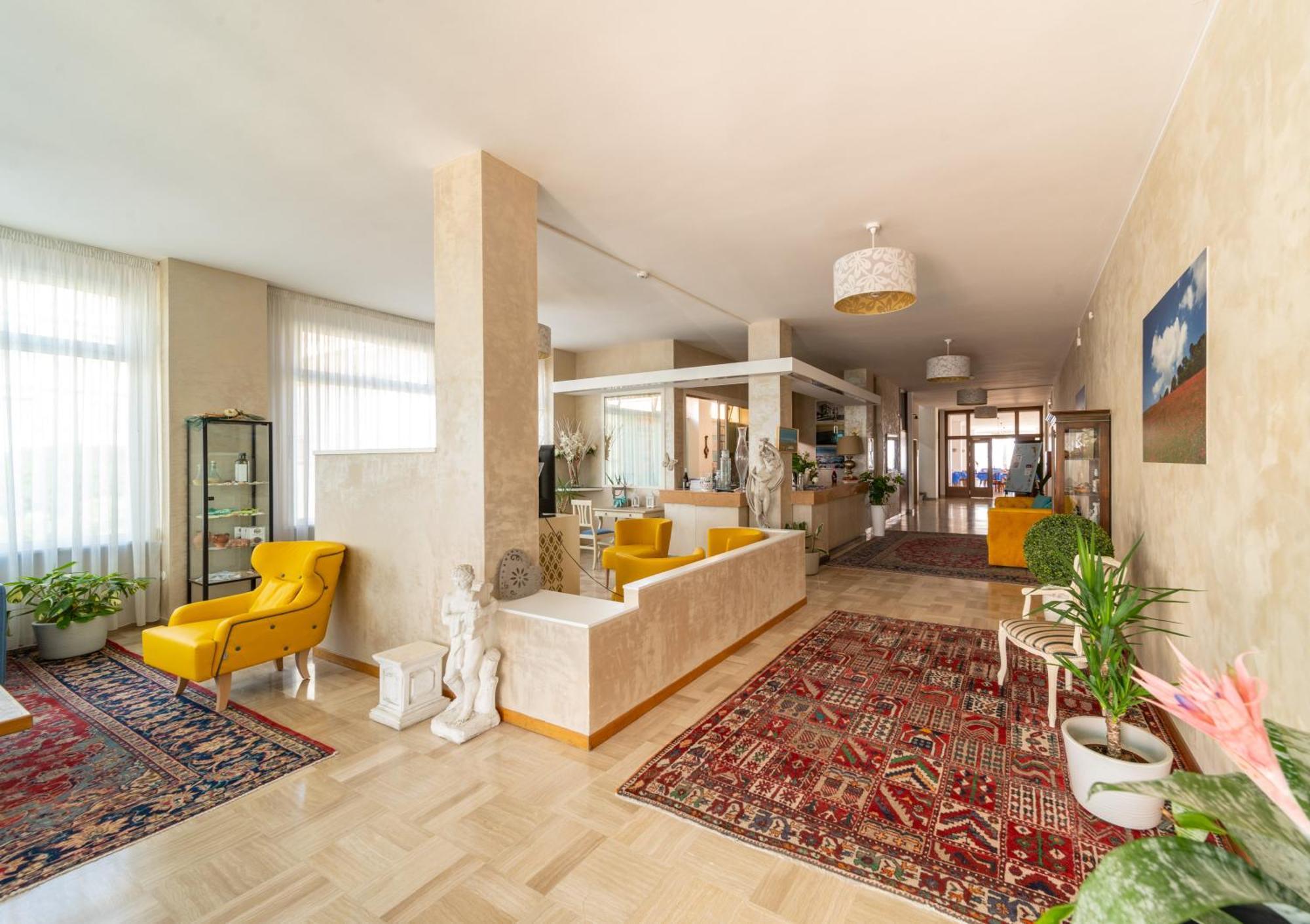 פאנו Hotel Casadei מראה חיצוני תמונה