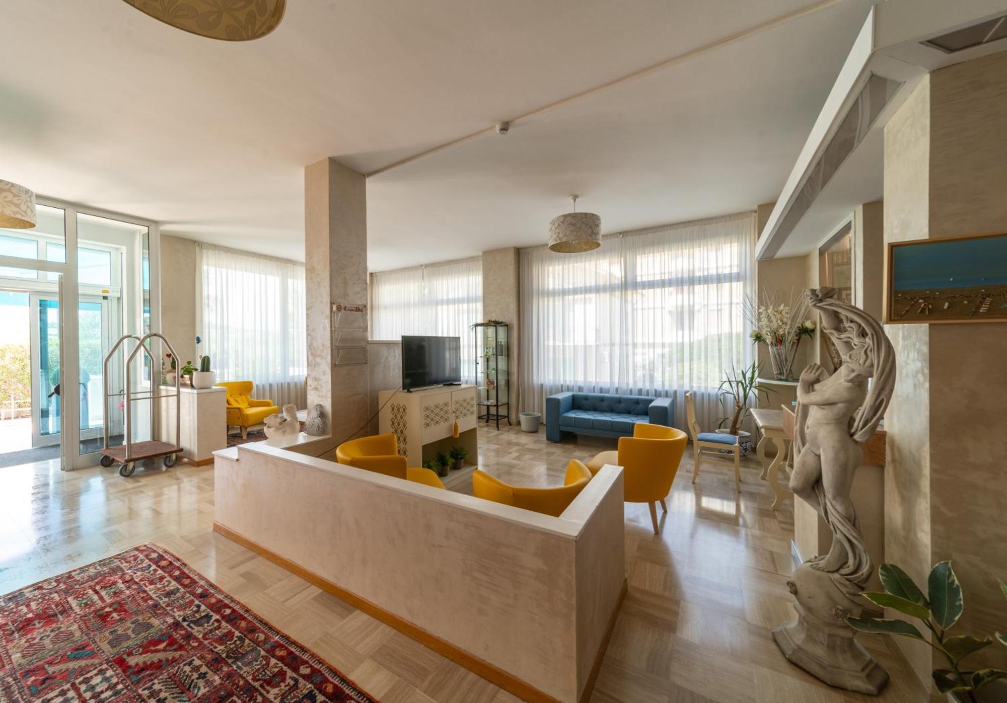פאנו Hotel Casadei מראה חיצוני תמונה