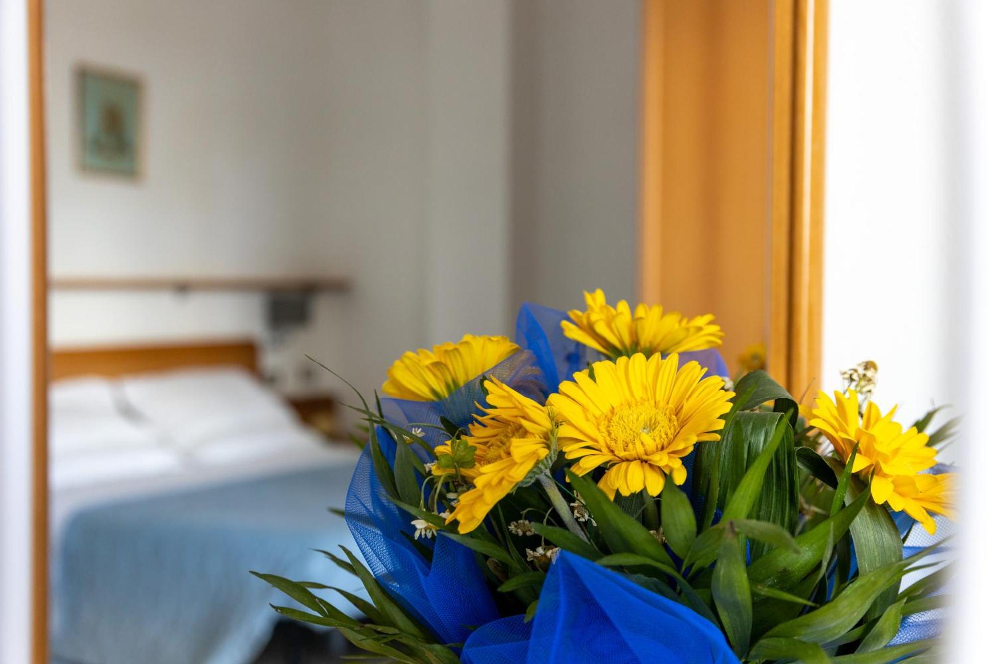 פאנו Hotel Casadei מראה חיצוני תמונה