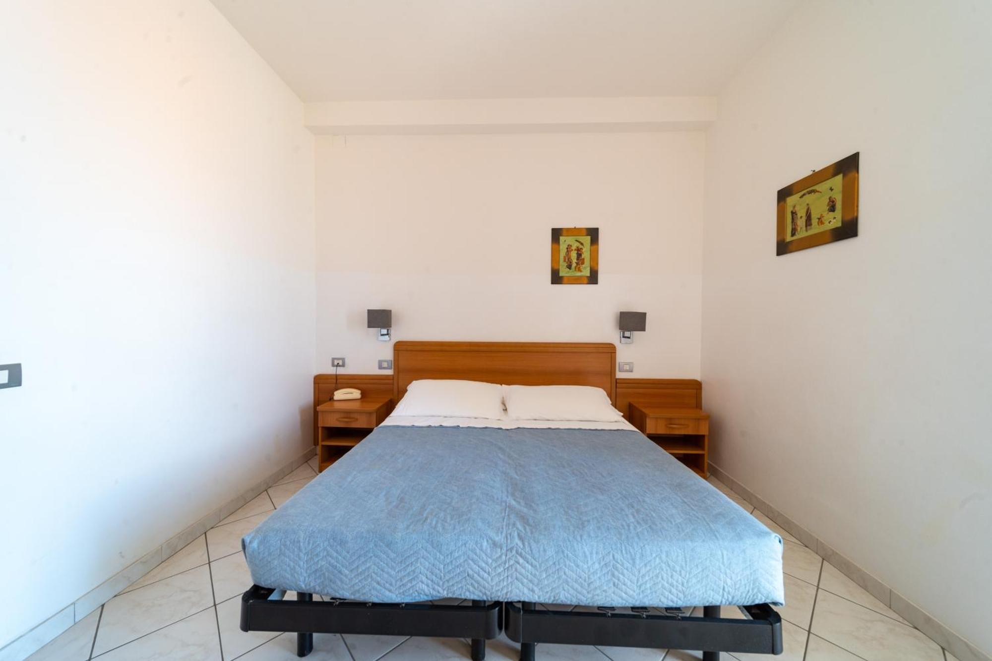 פאנו Hotel Casadei מראה חיצוני תמונה
