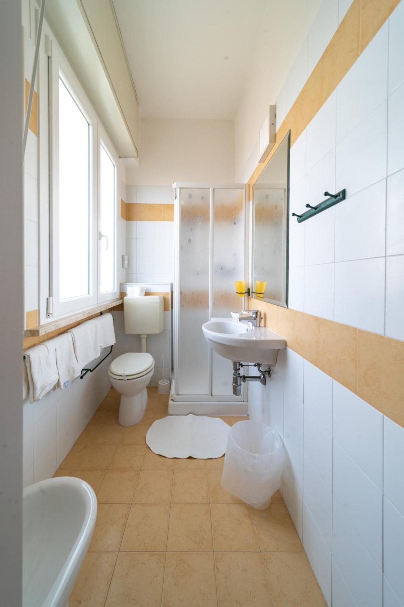 פאנו Hotel Casadei מראה חיצוני תמונה