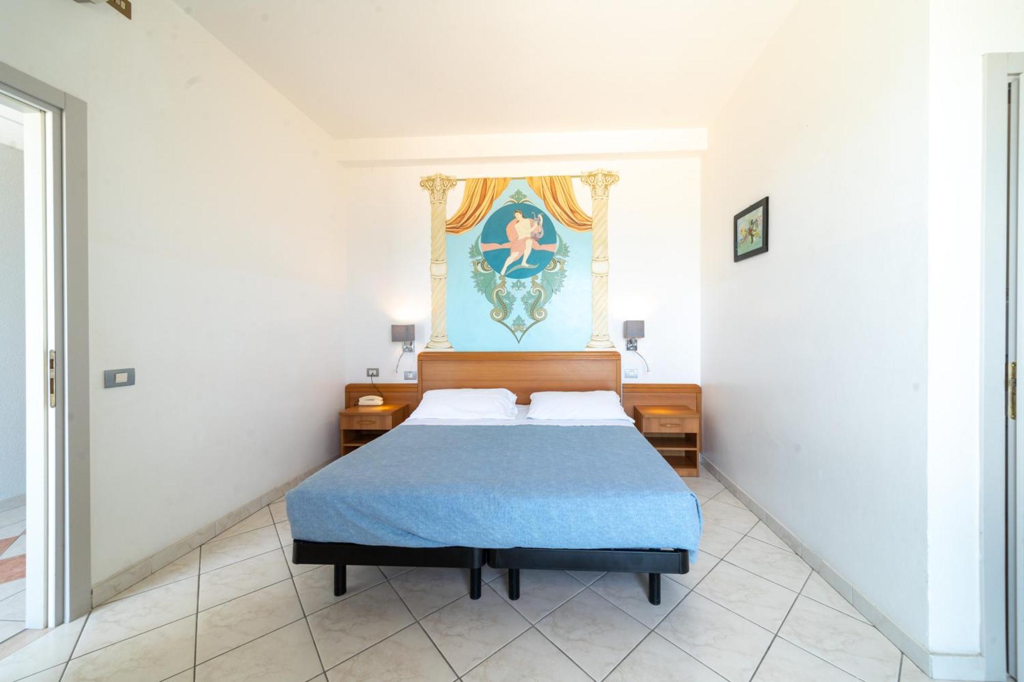 פאנו Hotel Casadei מראה חיצוני תמונה